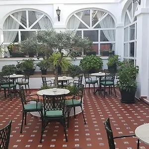 https://los-olivos-arcos-de-la-frontera.es-andalucia.com